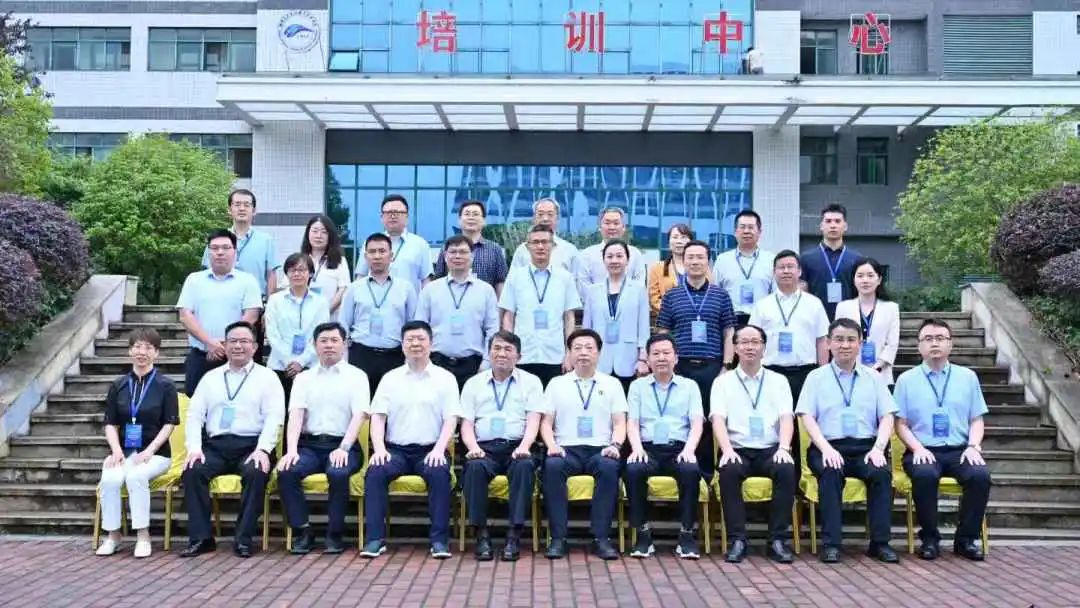 共商軌交職教新路徑 | 國際聯(lián)盟交工委城軌專委會主任辦公會順利召開